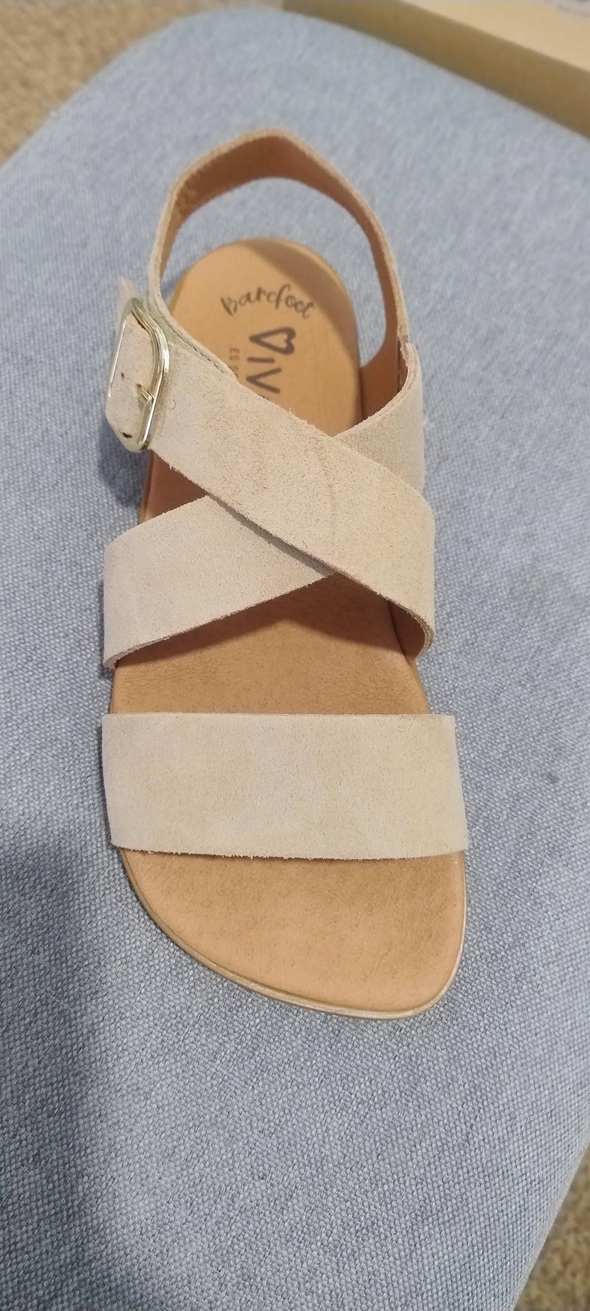 Vivant Sandalia Barefoot Lino – Serraje Camello