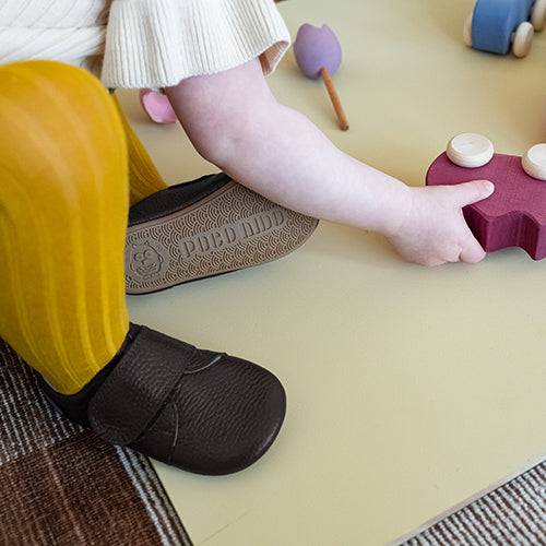 Poco Nido mighty black strap shoes - zapatos respetuoso negro