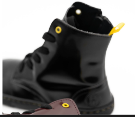 Coqueflex botines barefoot microfibra estilo Dr. Martens