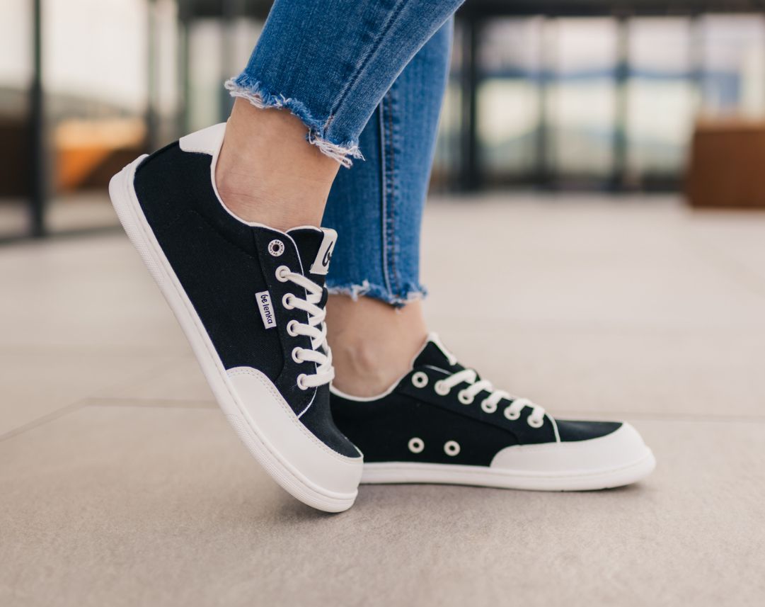 Barefoot zapatillas Be Lenka Rebound - Black & White