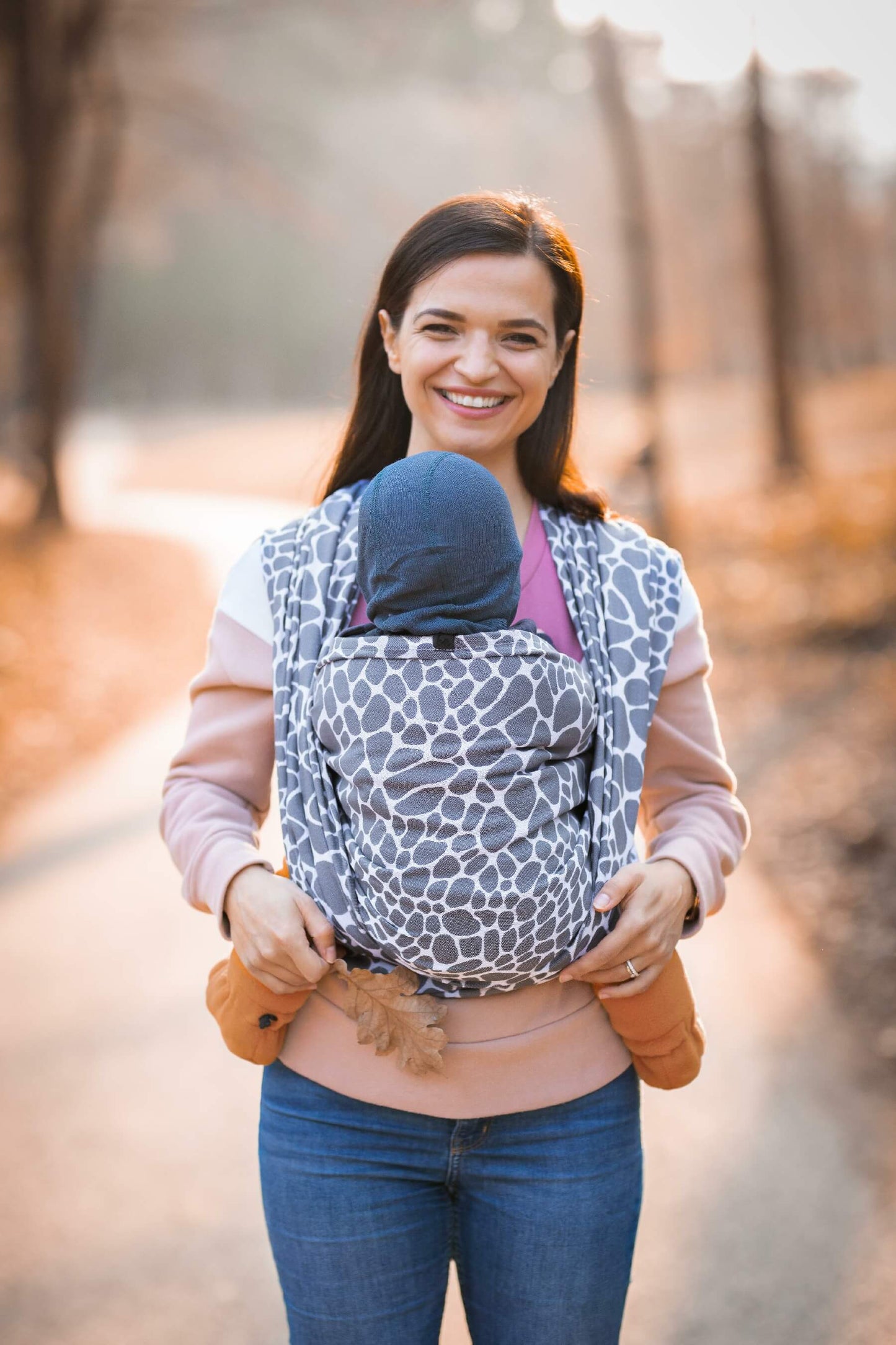 Be Lenka Giraffe Scarf - Gray