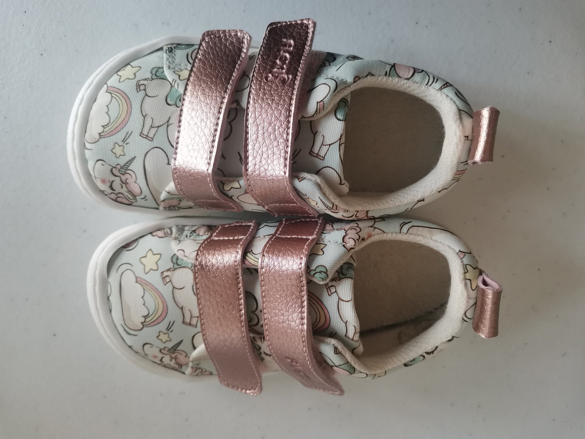 Deportivas respetuosas unisex con nueva horma, puntera Deportivas respetuosas unisex con nueva horma, puntera
