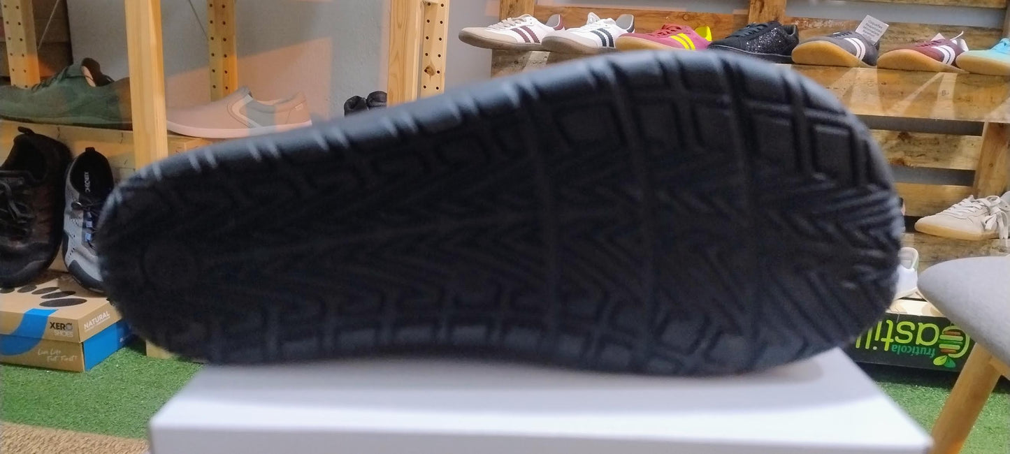 Coqueflex Botines Barefoot Negro Brilli piso Adam modelo Roler 15500