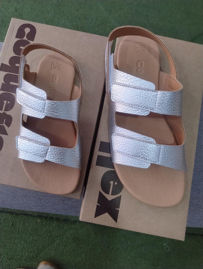 Sandalias barefoot minimalista Coqueflex modelo 1573 plata Adulto