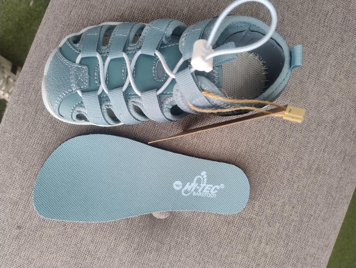 Hi-tec Sandalia Barefoot Junior Terra Azul – Trekking Flexible y Respetuosa