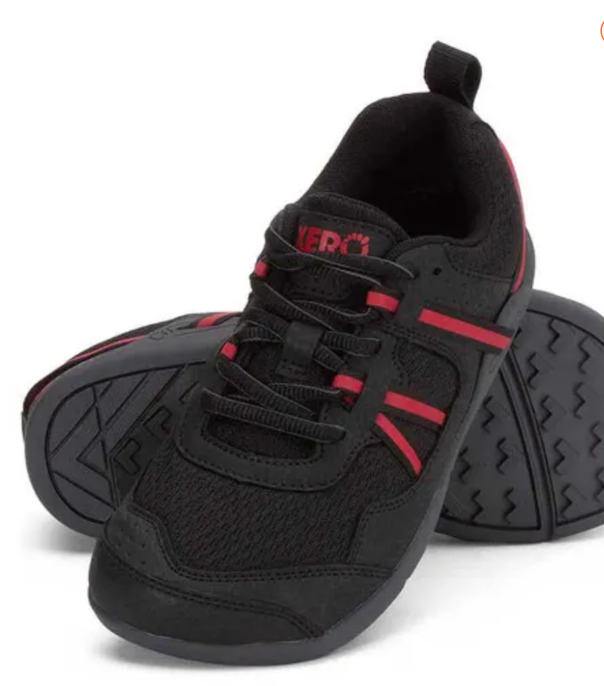 Prio Running and Fitness Shoe - Kids - Xero Shoes - Deportivas respetuosas Negro Rojo