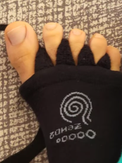 ZenD2 toe separator socks relax and help bunion black