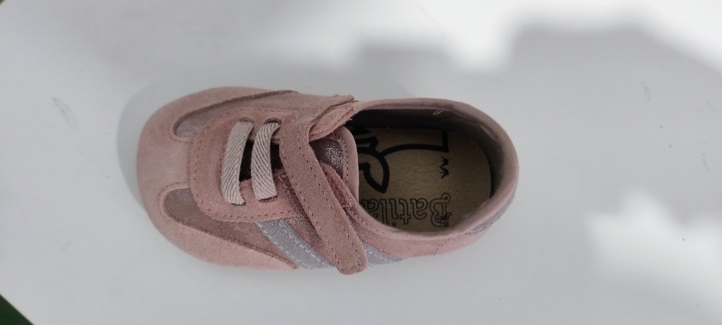 (Copia) Batilas deportivas respetuosas rosa y brillo piel